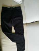 Spodnie Reserved 158 czarne