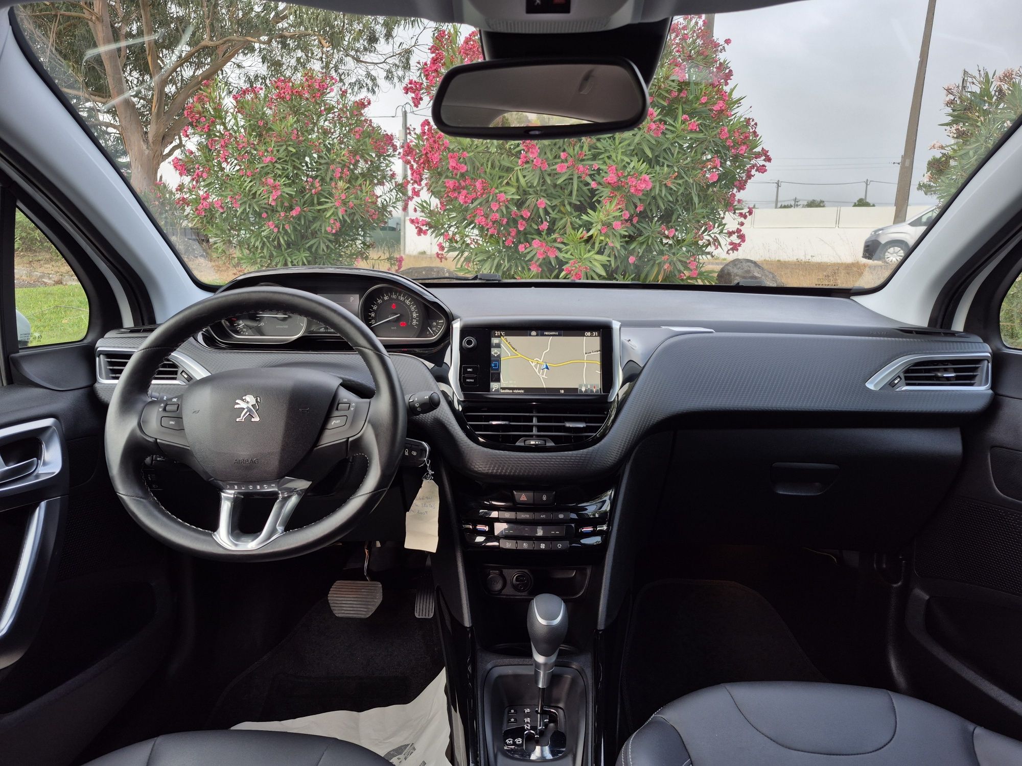 Peugeot 2008 - 16.000KM - AUTOMÁTICO | GARANTIA | ALLURE