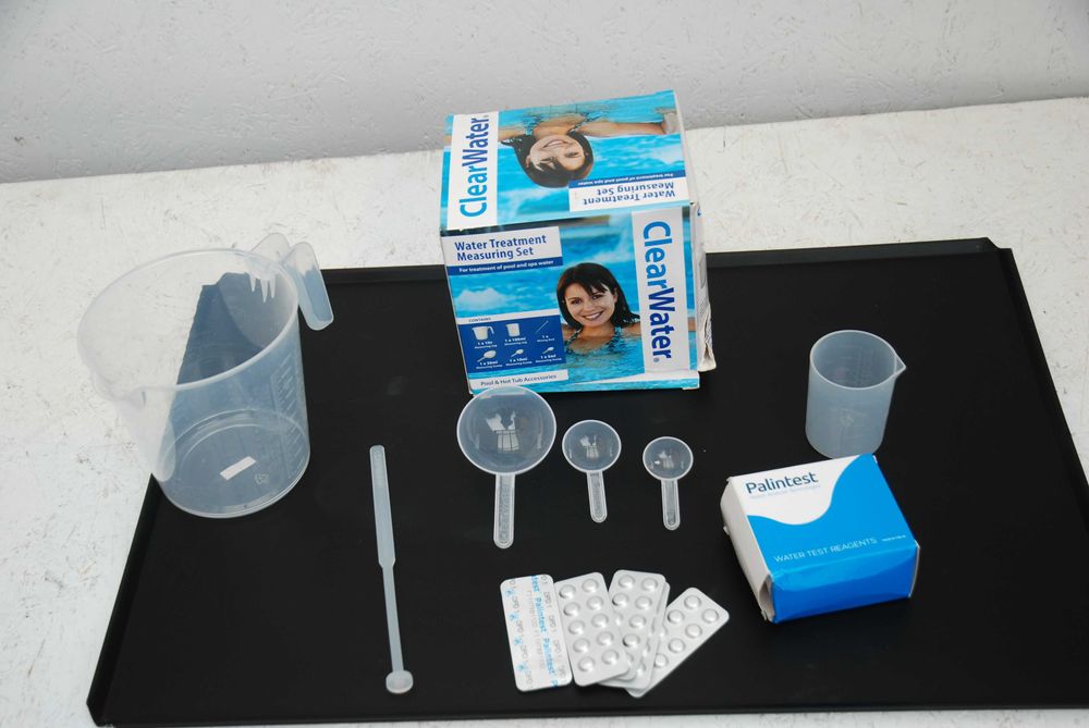 Zestaw pomiarowy do basenu i jacuzzi do obróbki chemicznej,