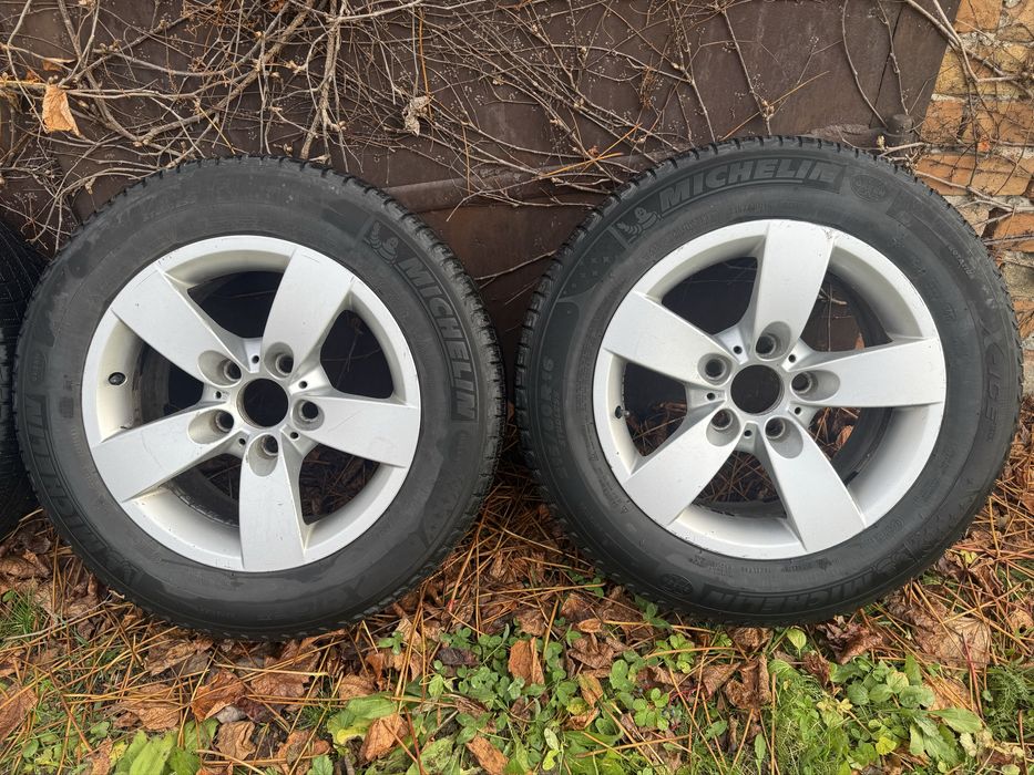Продам диски BMW E60 16” 242 стиль + зимова гума.