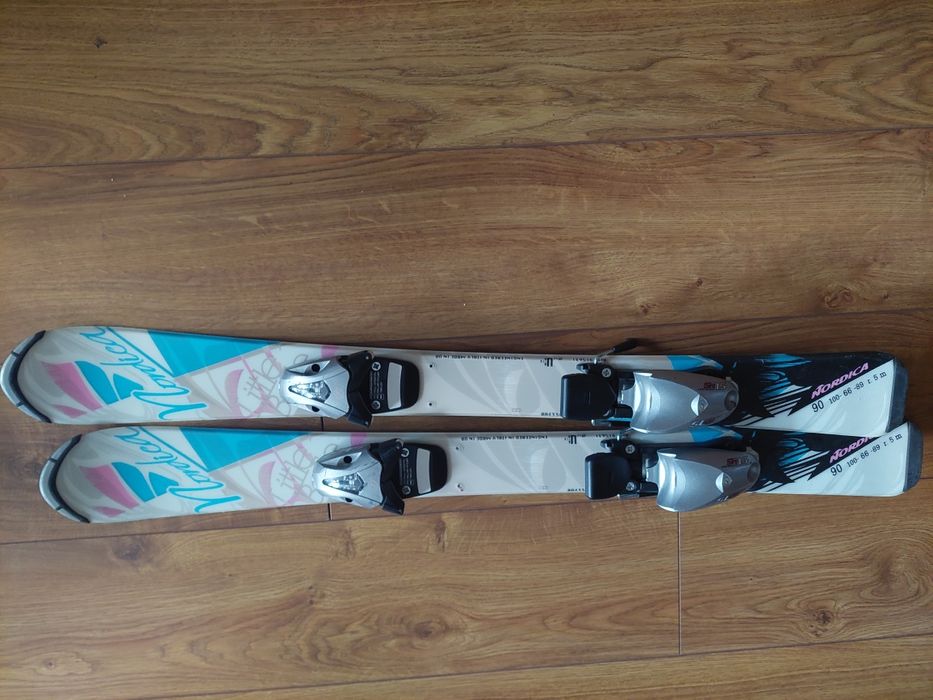 Narty Nordica buty i  kask Alpina