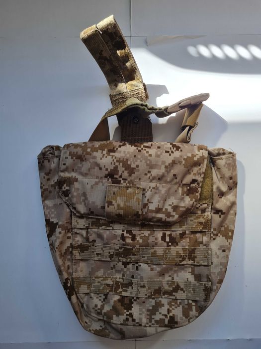 Ładownica kieszeń AOR1 US Army NAVY Seals LBT-1952D NWU Gas mask Cargo