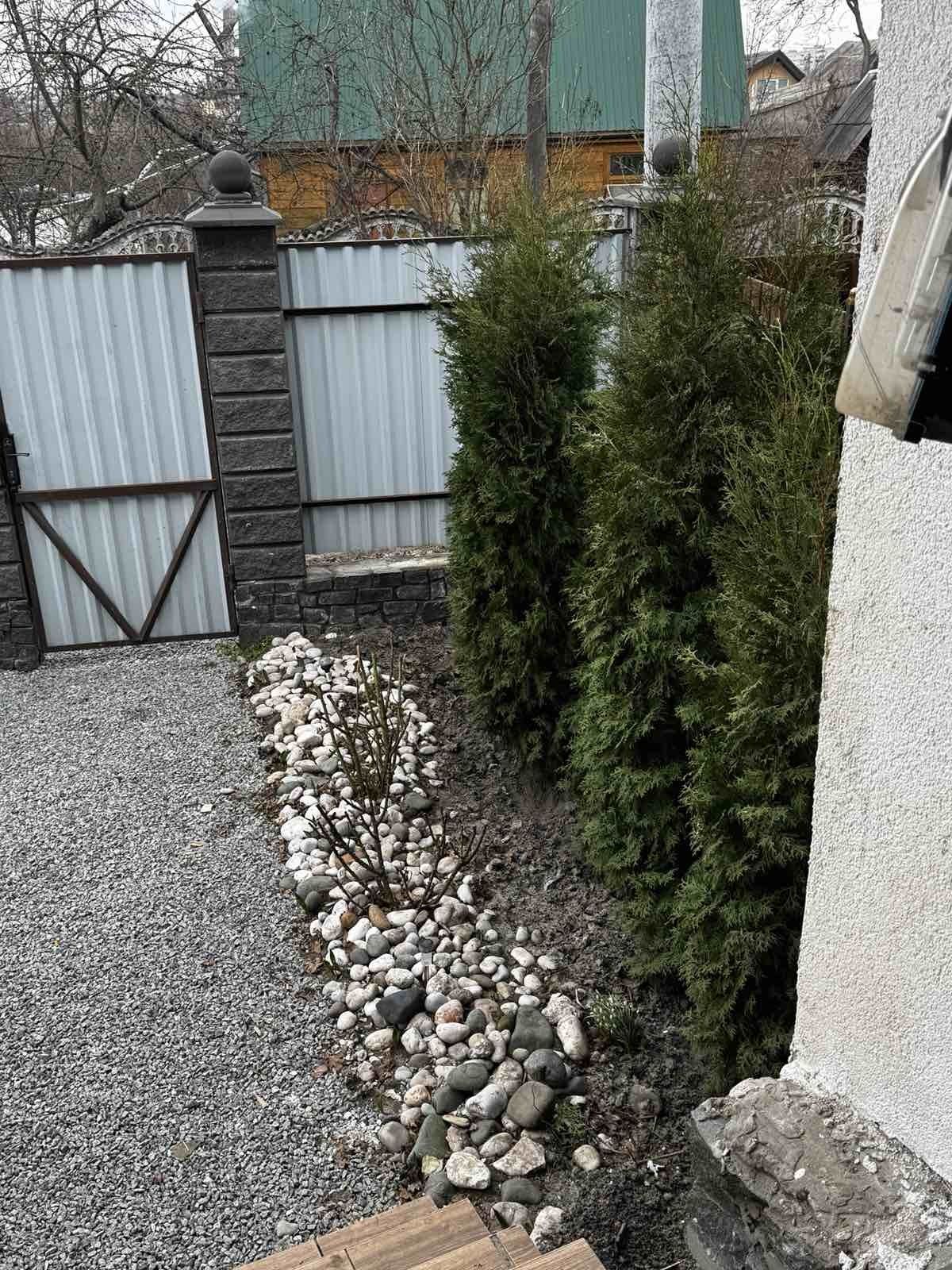 Продам частину будинку 2х поверховий Богунія провулок Дачний