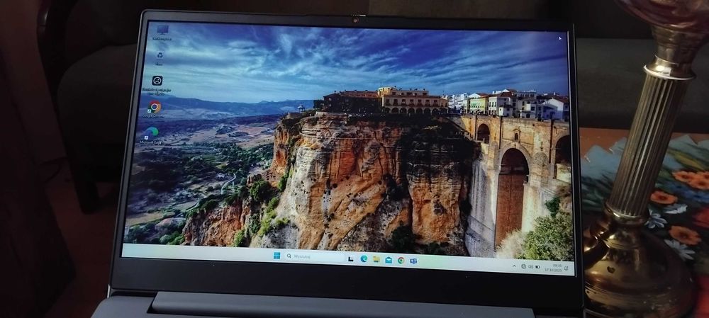 IdeaPad 3-17ALC6 laptop