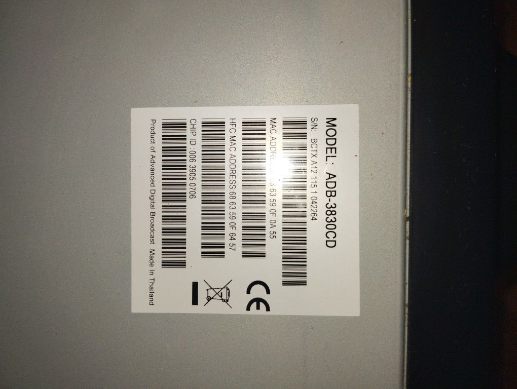 DEKODER Vectra ADB3830-CD z pilotem oryginalnym
