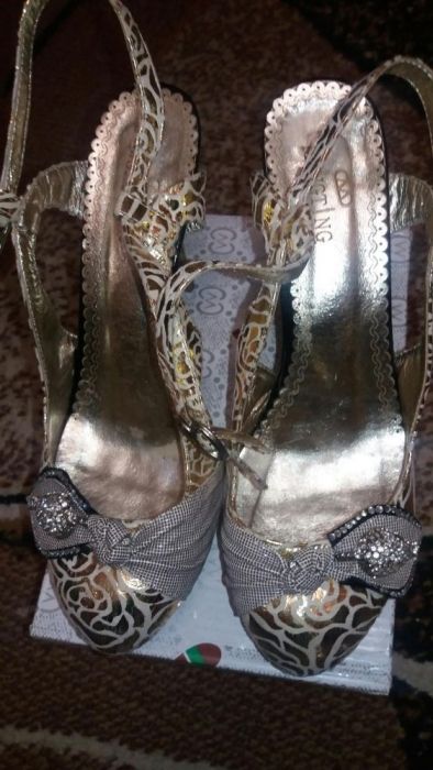 Туфли босоножки женские на выпускной и праздник