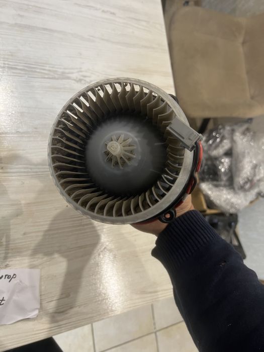 Моторчик печки вентилятор dodge dart додж дарт год 14