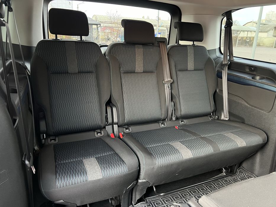 Peugeot Traveller 2020 Official