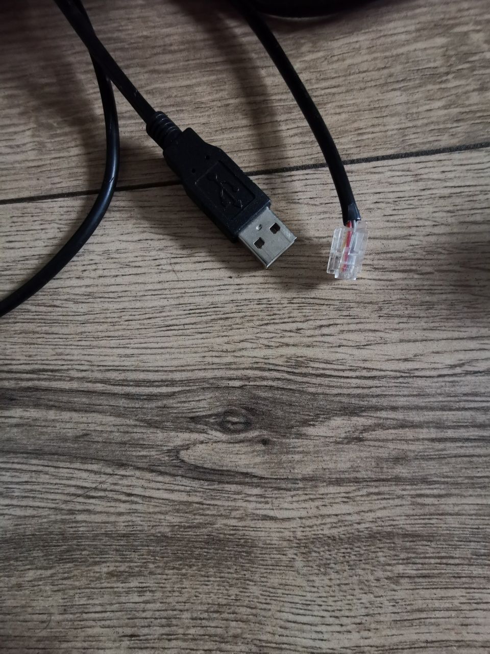 Kierownica + pedały HORI  PS4-052