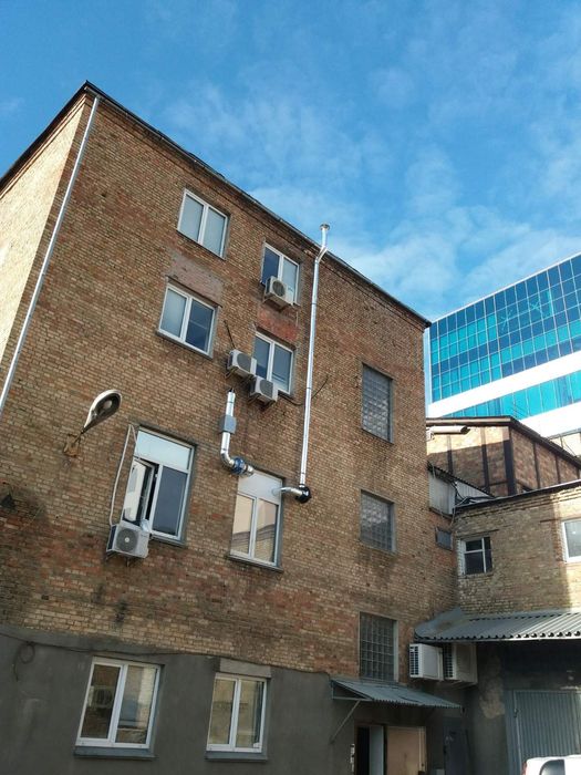 Монтаж Вентиляції, димоходів та кондиціонерів  Київ та область