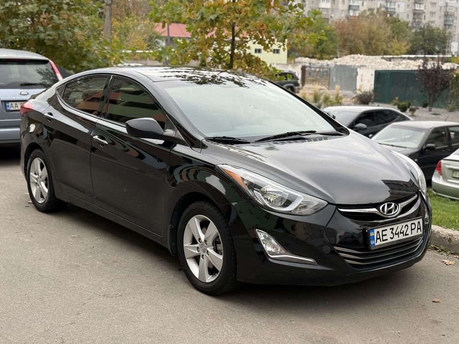 Продам Hyundai Elantra 2014 автомат