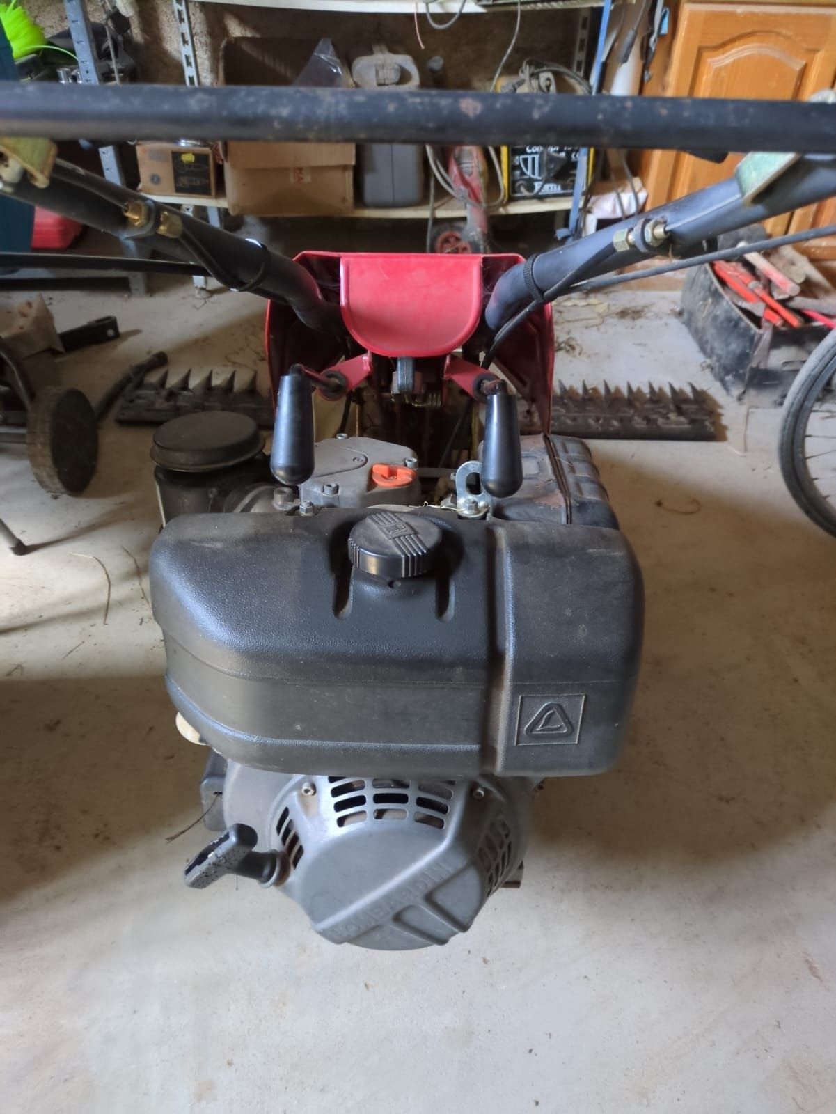 Motoceifeira Lombardini fc 20