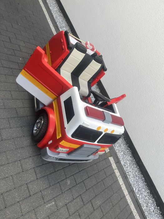 Dwuosobowa straż pożarna dla dzieci na akumulator