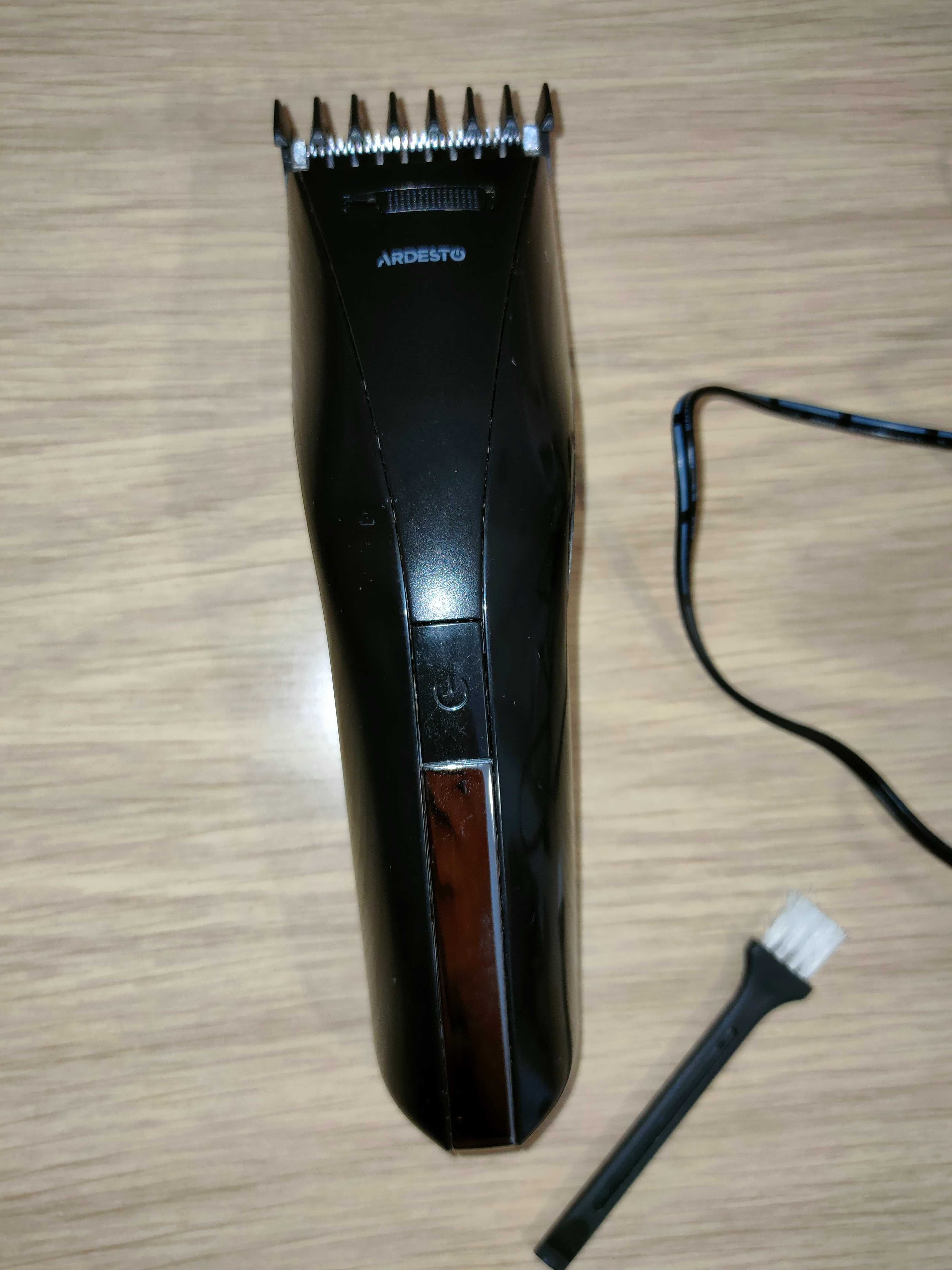 Машинка для стрижки волос ARDESTO HC-Y20-B
