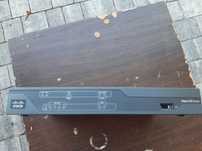 Router Cisco 800series
