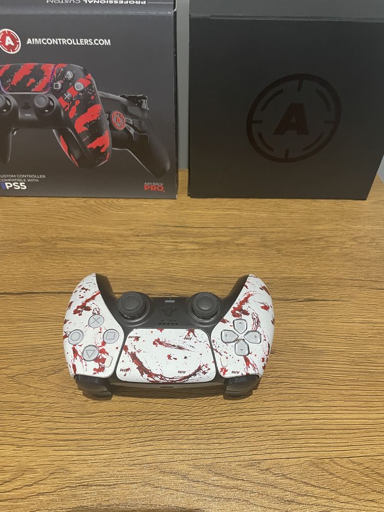 Kontroler AimController.