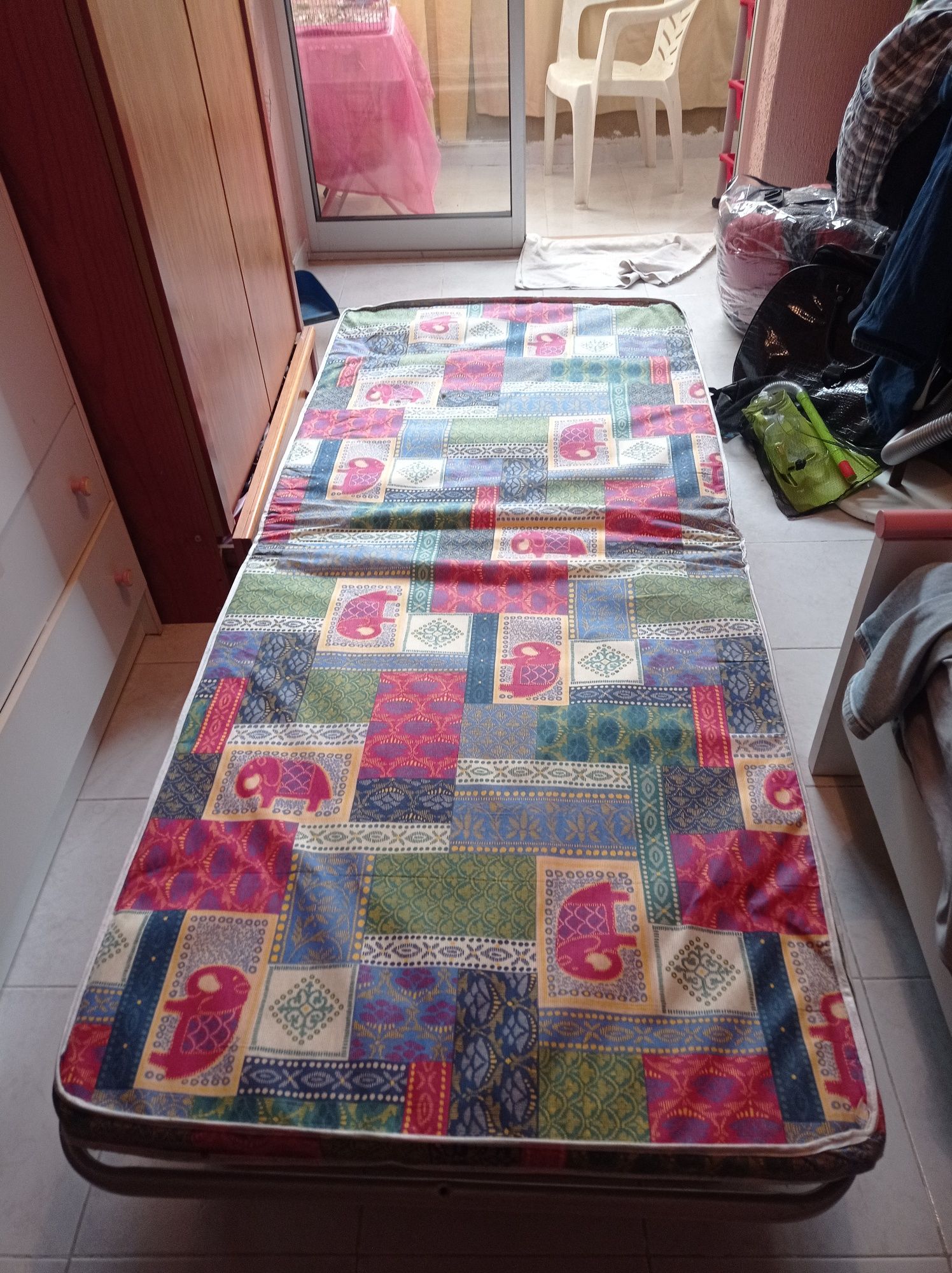 Cama Dobrável de Solteiro