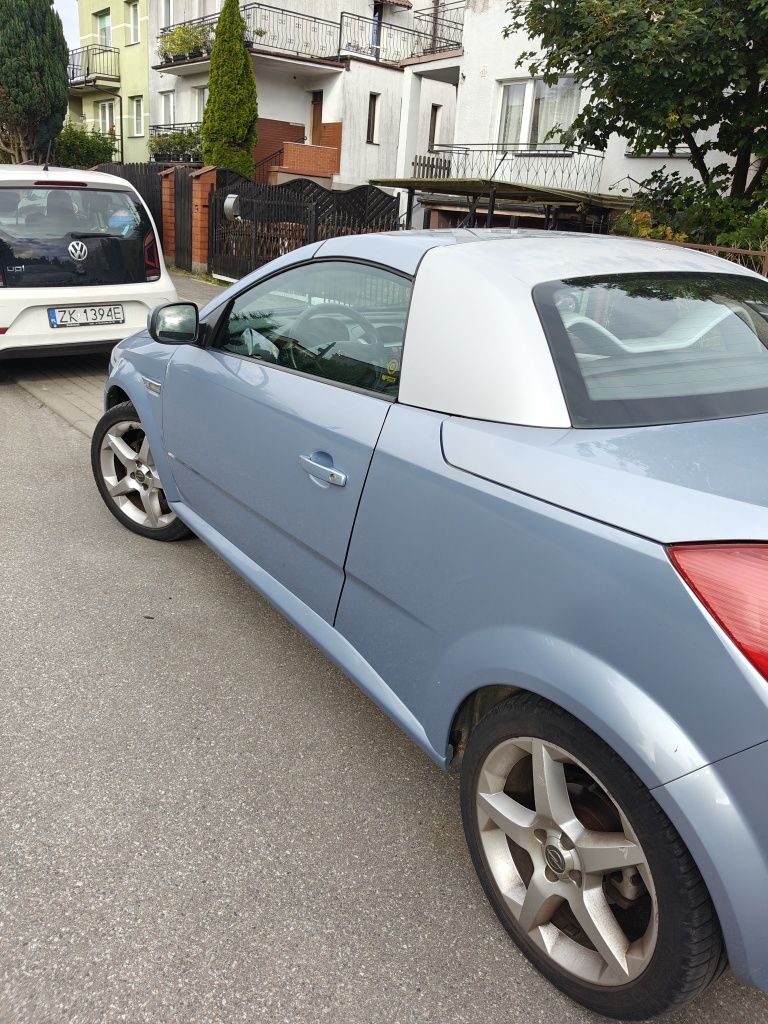 Opel Tigra twin top kabriolet