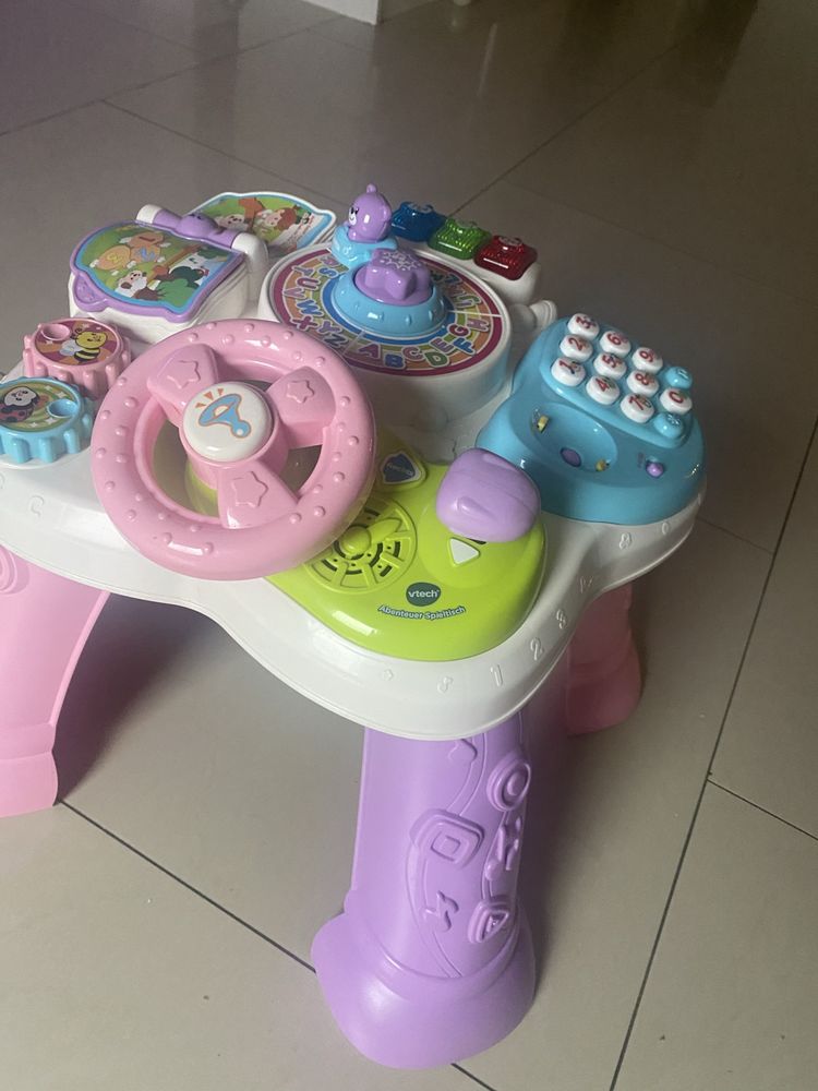 Stoliczek VTech edukacyjny interaktywny dla niemowlaka