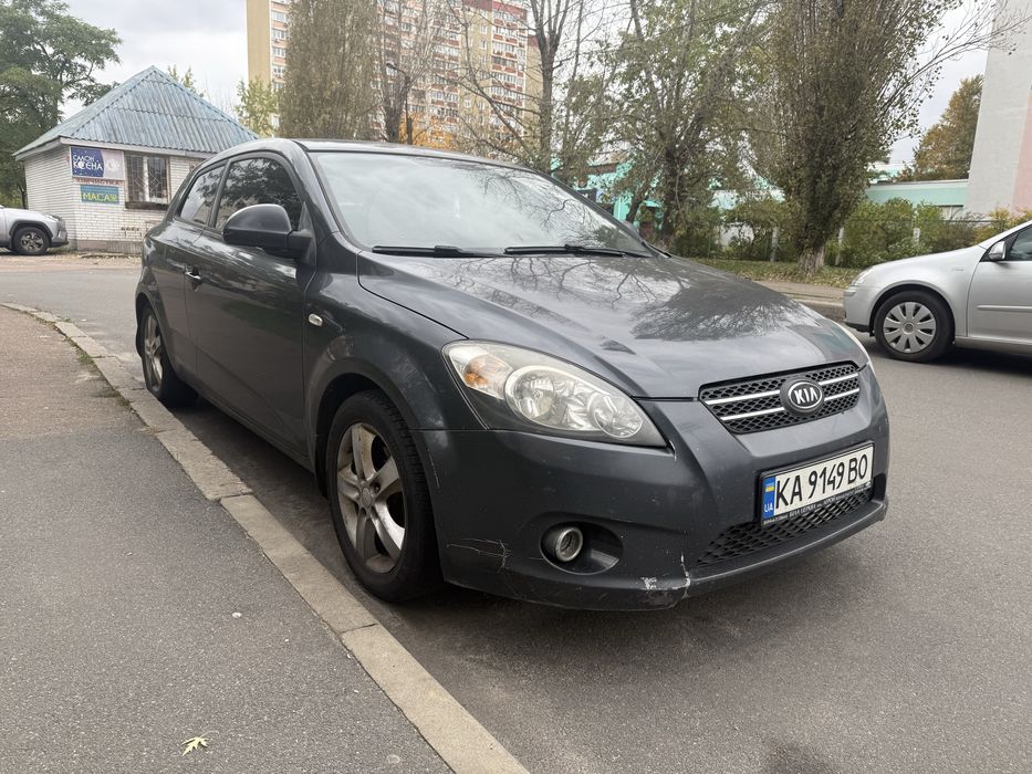 Продам Kia ceed 2008