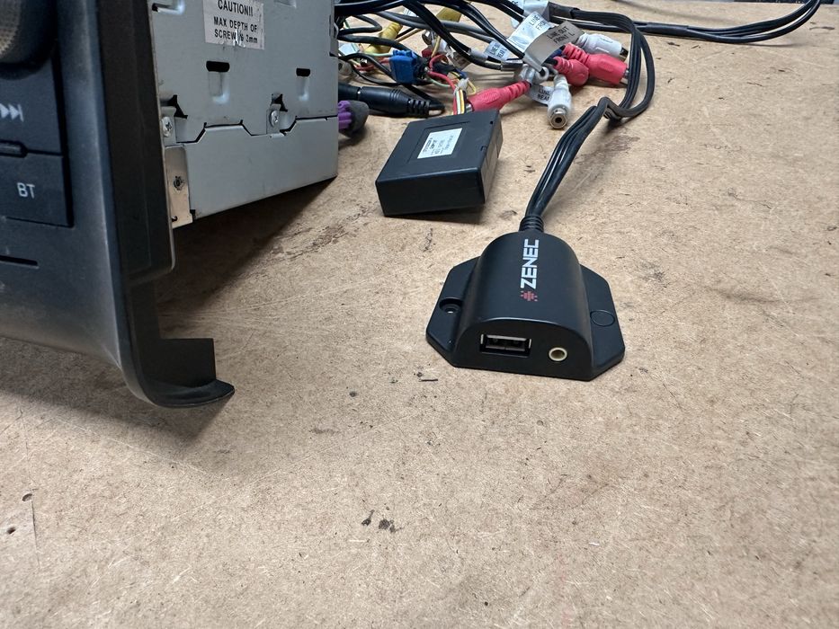 Audi tt nawigacja dvd usb bt dab