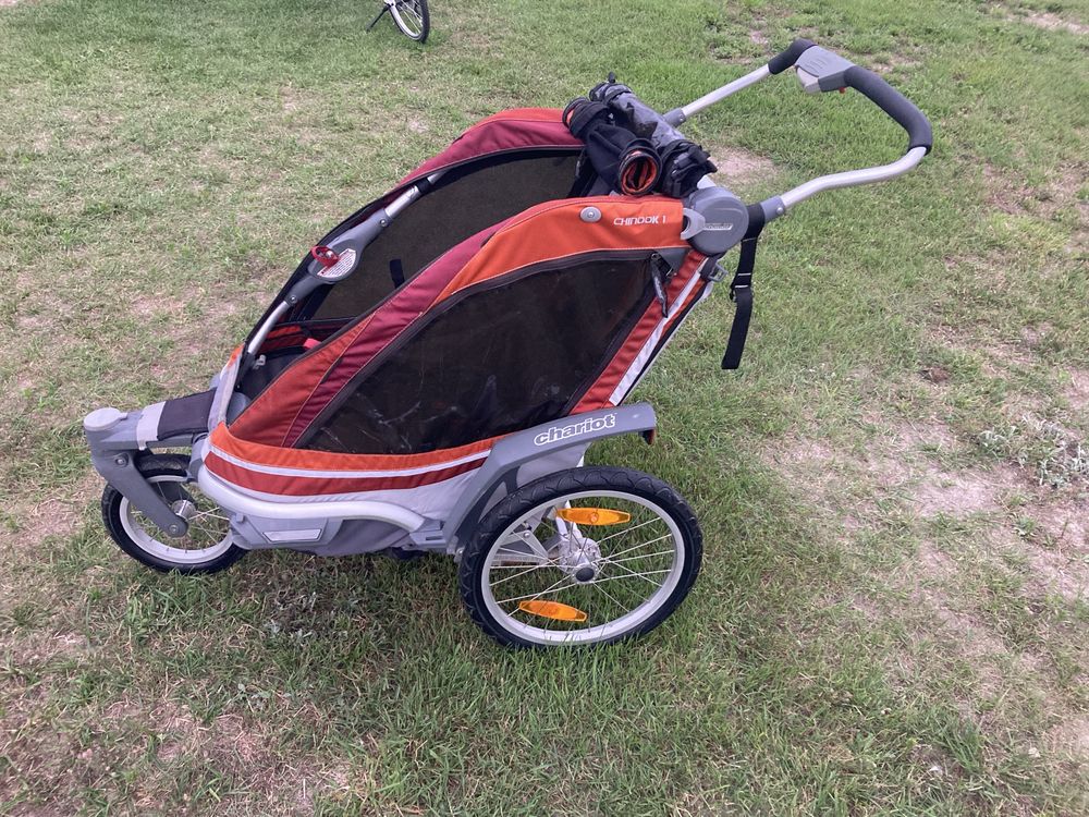 Przyczepka Thule Chariot Chinook 1