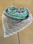 Chusta robiona ręcznie na szydełku rękodzieło Handmade