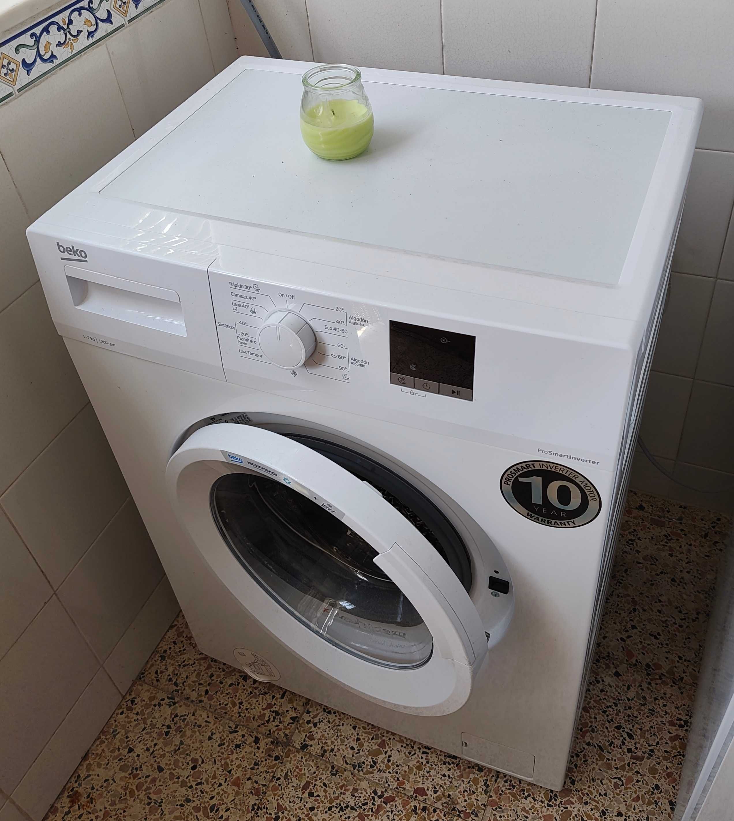 Máquina de lavar roupa - Beko - 7 Kg