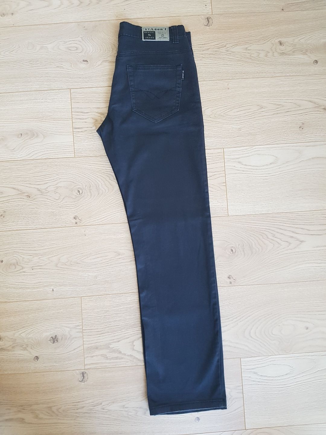 Spodenie bawełniane ST.Leon f W31