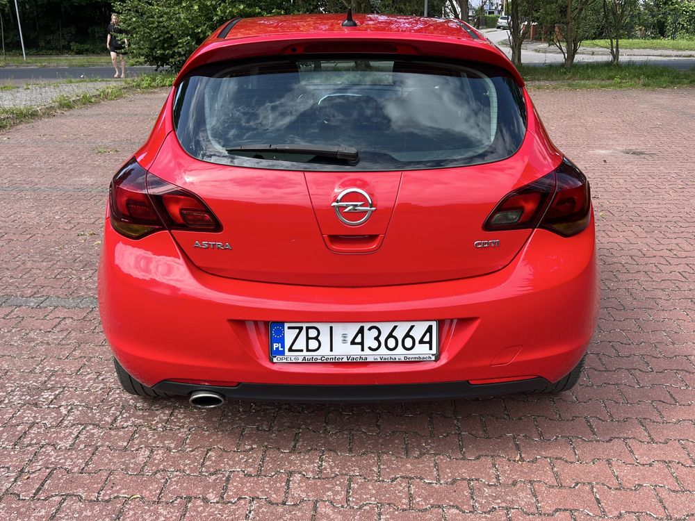 Opel Astra J 2.0 cdti 160 KM