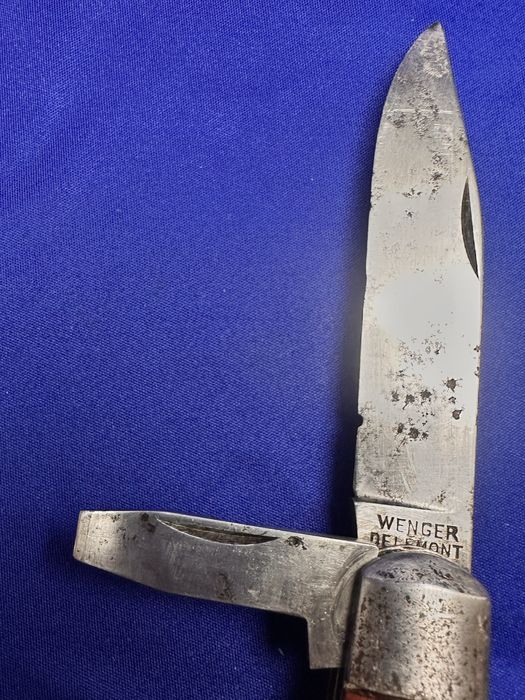 Швейцарський складний ніж 100 мм Wenger Delemont 1946 року