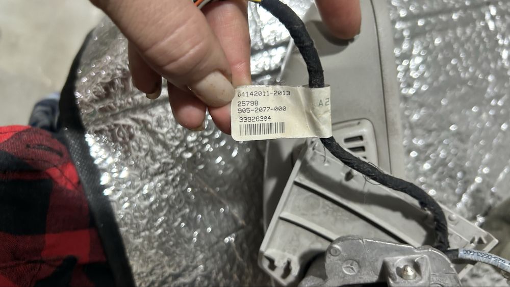 E11026530 Зеркало заднего вида Mercedes-Benz E W212