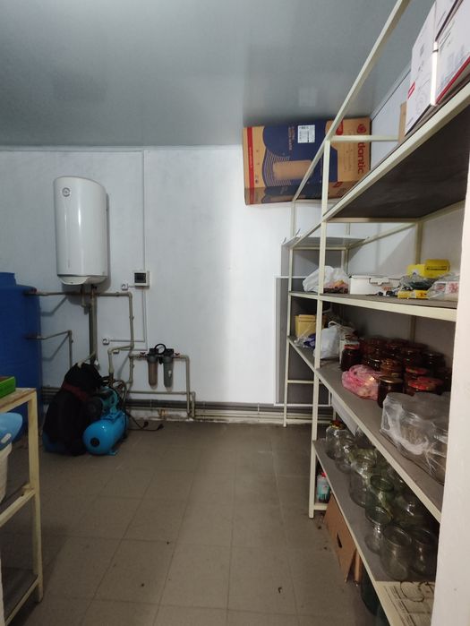 Новый дом рядом с каналом. Торг уместен