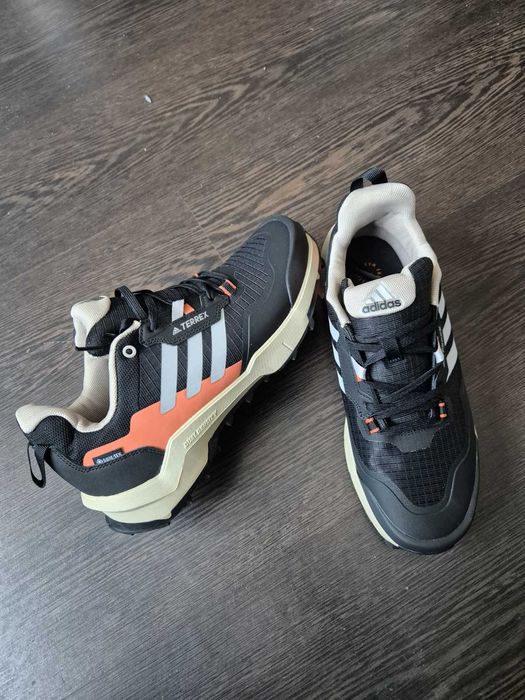 Чоловічі кросівки adidas Terrex