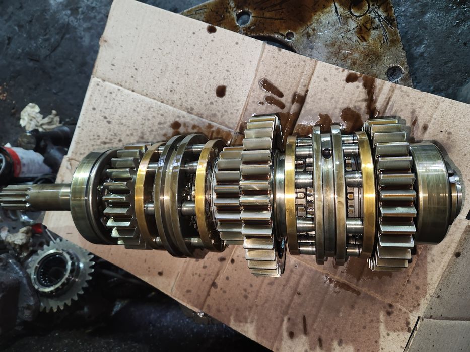 Вал первічний сінхрон шестерні мтз 1025 1221 1523