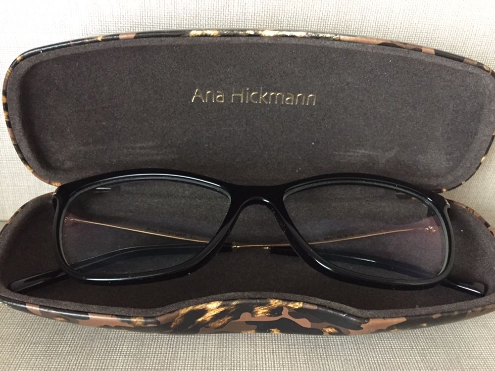 Armacao oculos Ana Hickmann