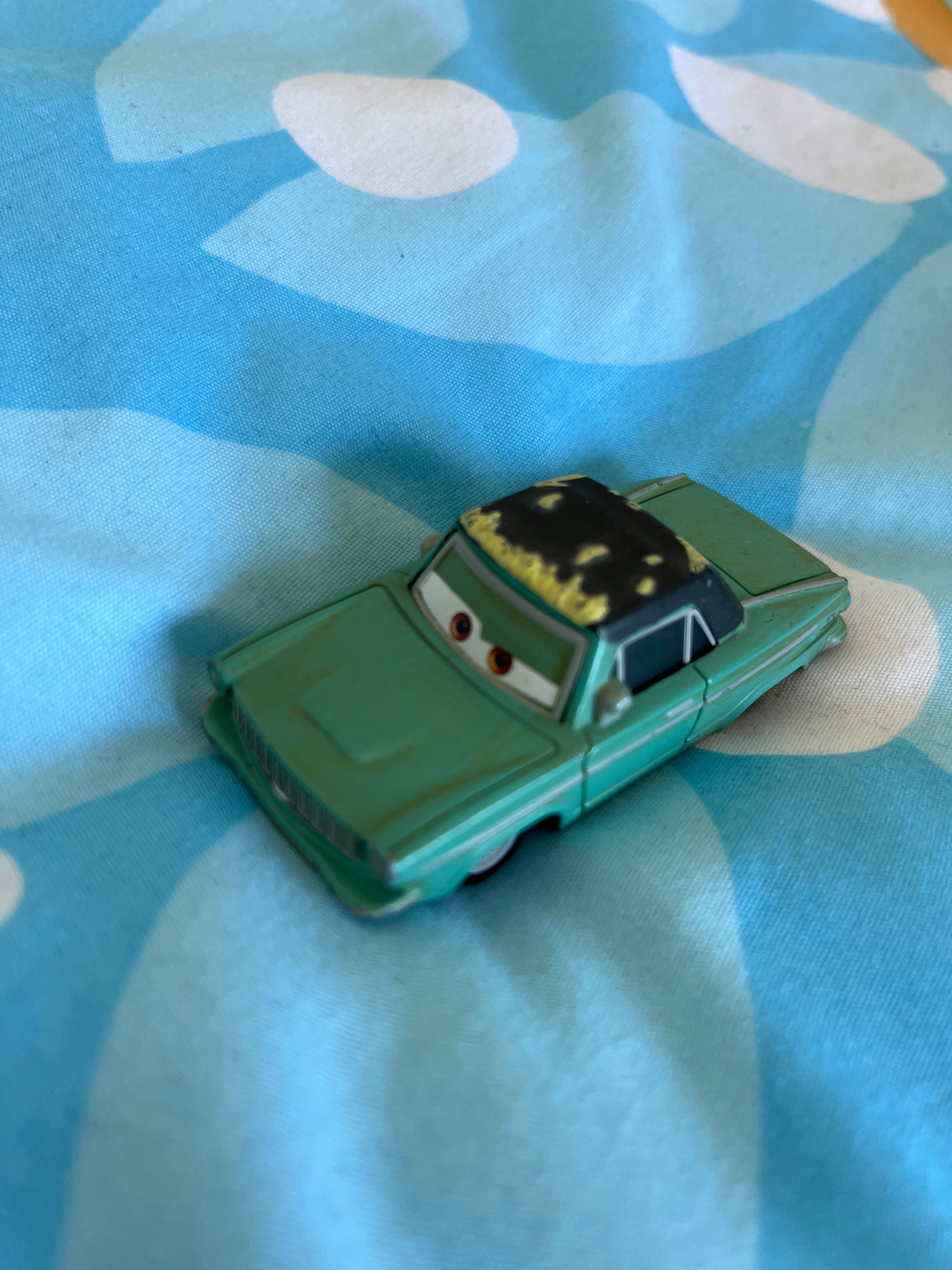 Camião com 15 carros