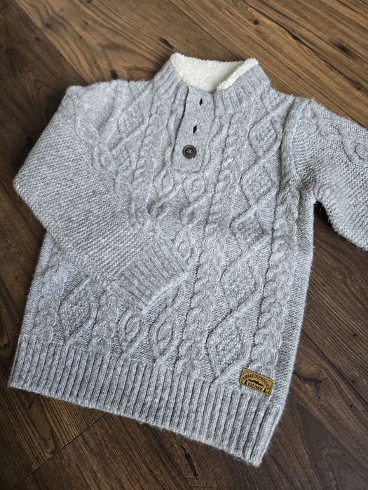 Sweter zimowy 116