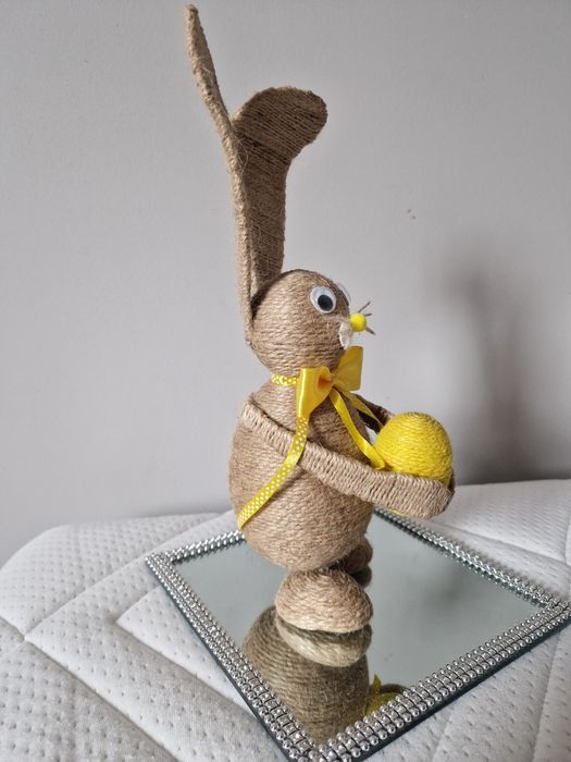 Zając wielkanocny ze sznurka święta ozdoba wielkanocna hand made