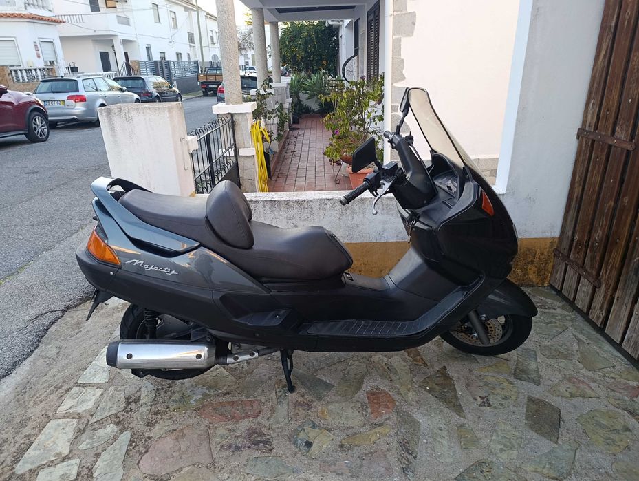 Vendo Yamaha Magesty