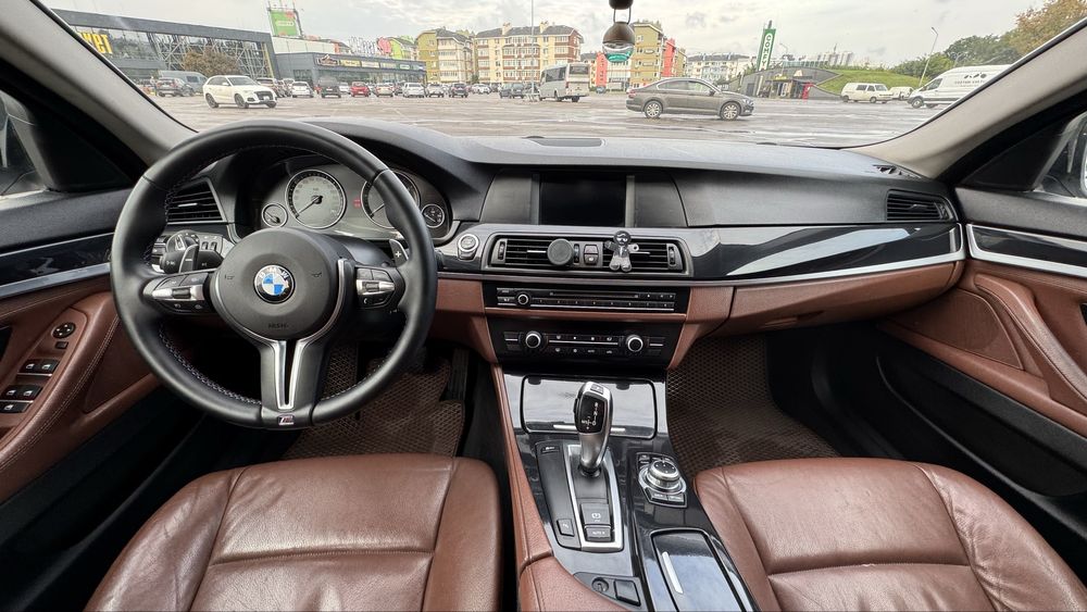 BMW 520d F11 Чудовий Стан! Коричнева кожа, М-кермо, торг!