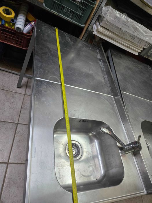 Stoły nierdzewne z zlewem i baterią