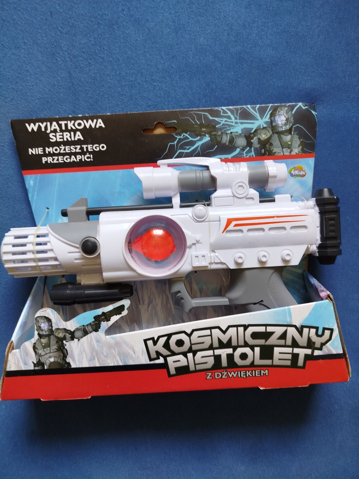 Pistolet z ddźwiękiem