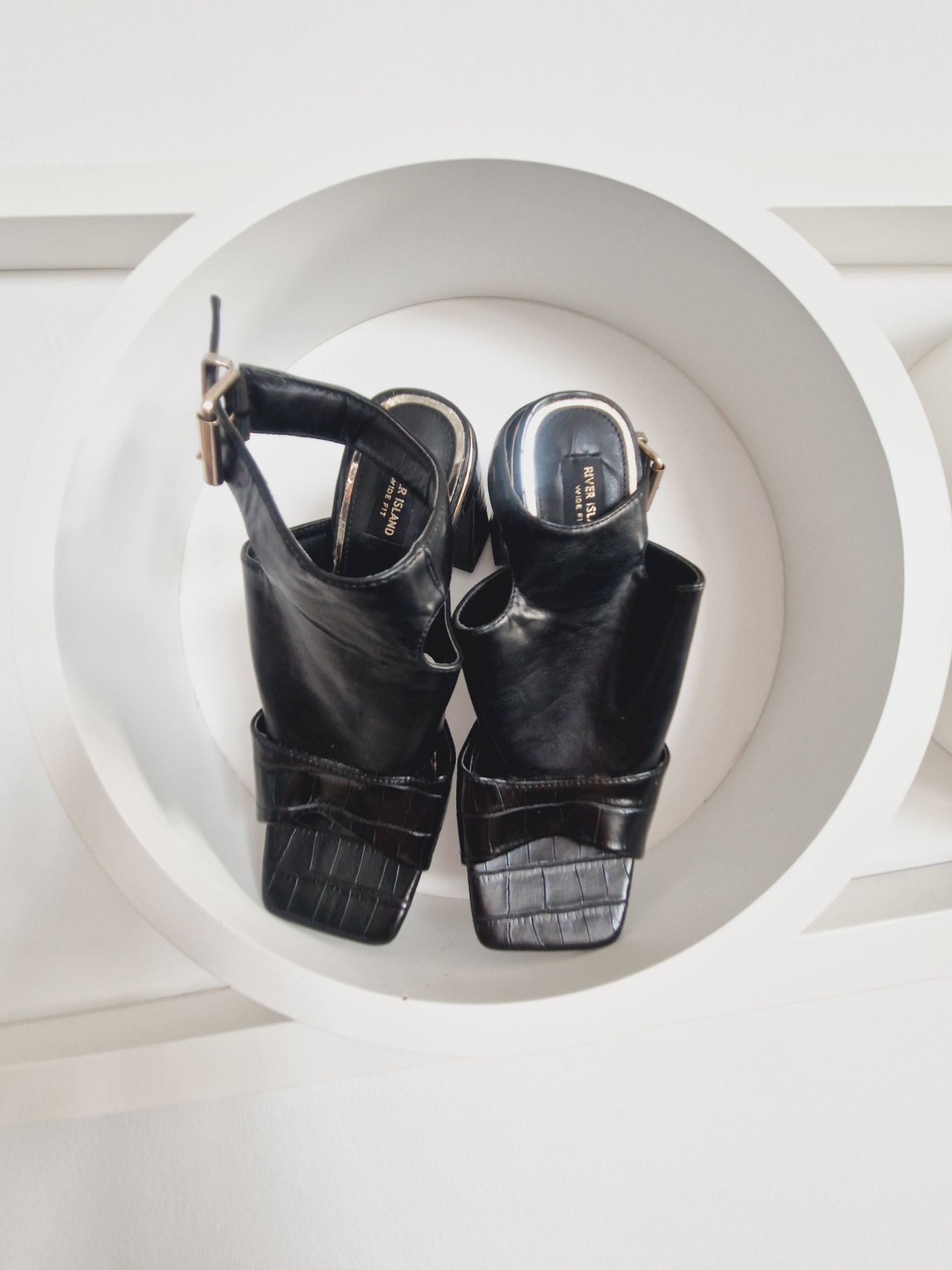 Nowe sandały River Island wide fit 38