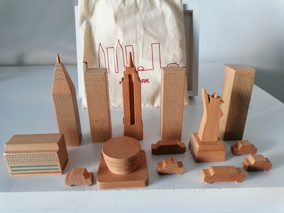 Vendo monumentos de NY em madeira originais