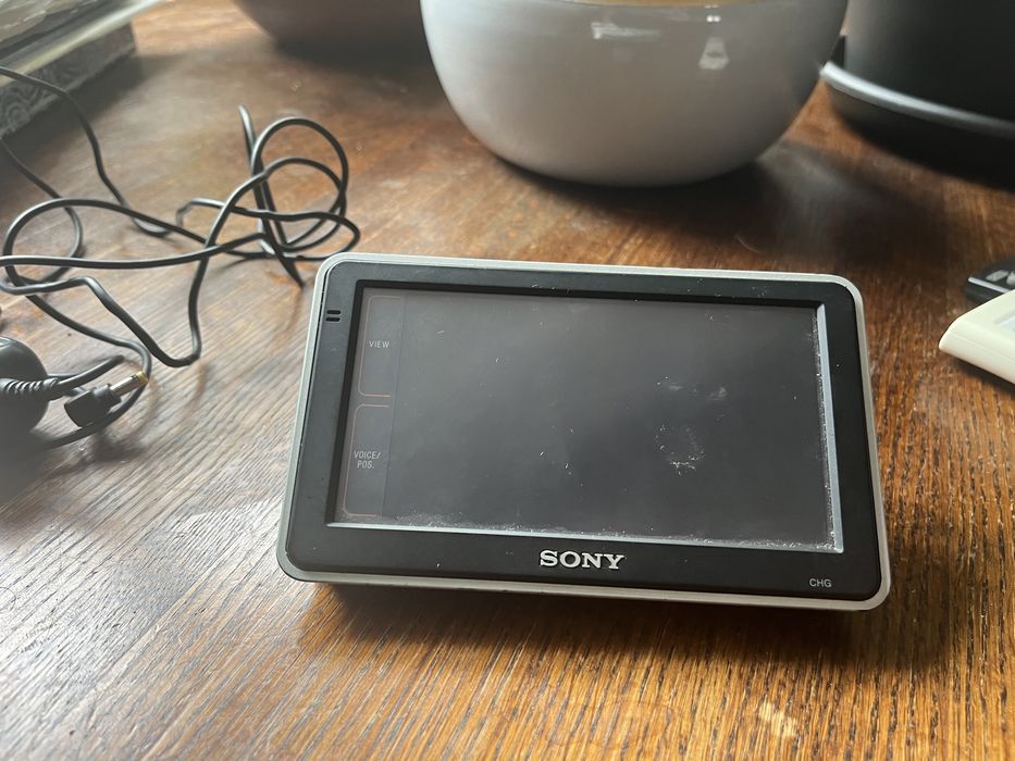 GPS - Sony NAV U- 82S