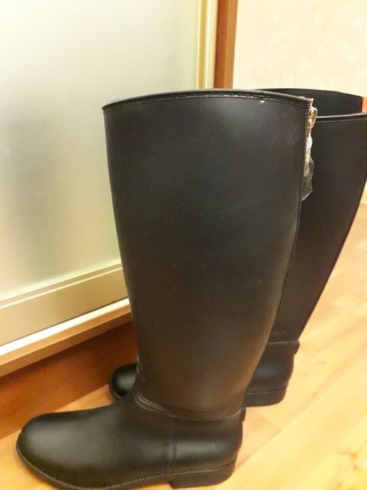 Продам сапоги резиновые