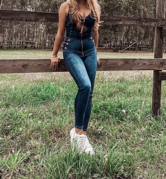 Guess kombinezon skinny dopasowany