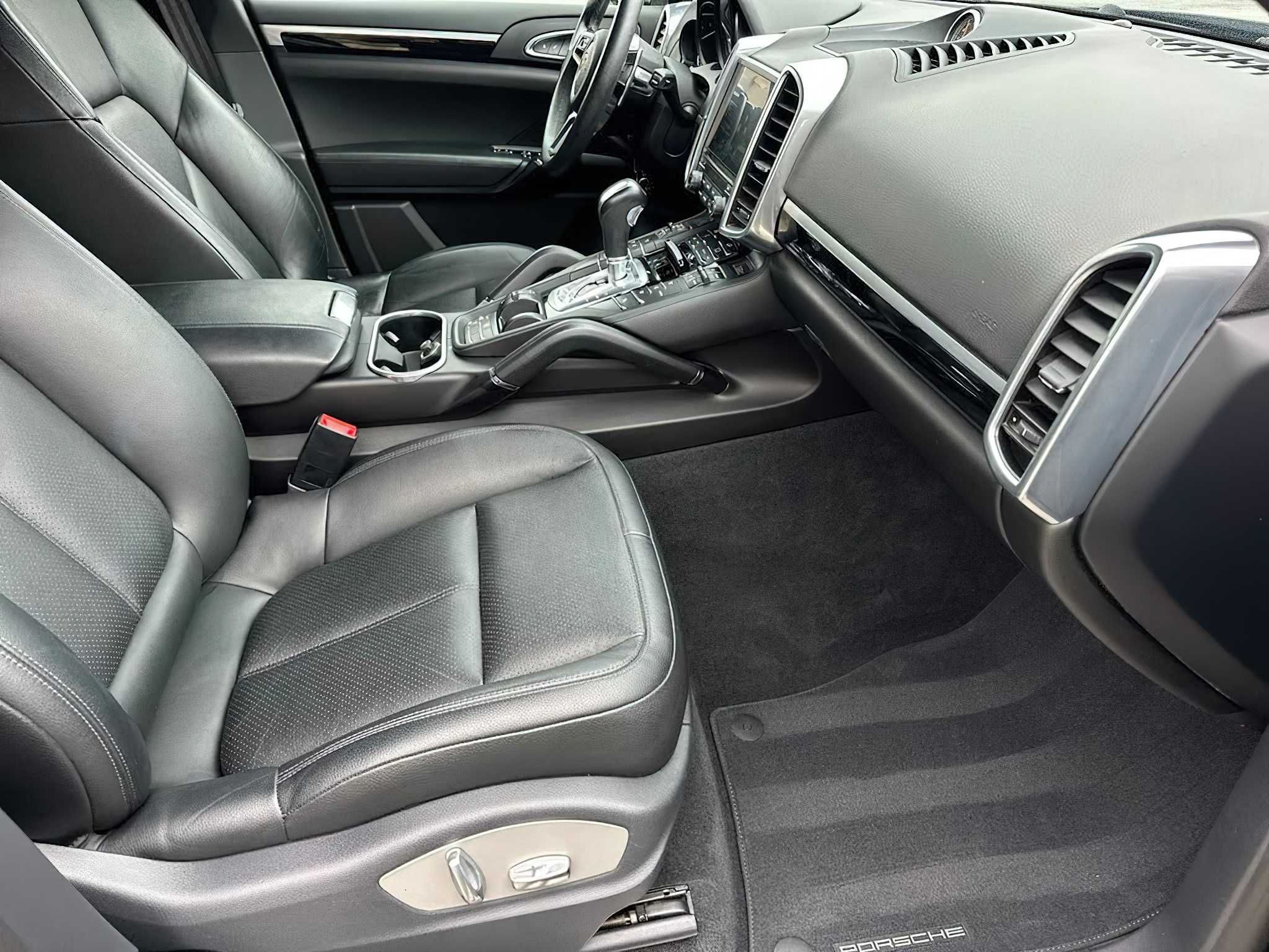 Porsche Cayenne 2018