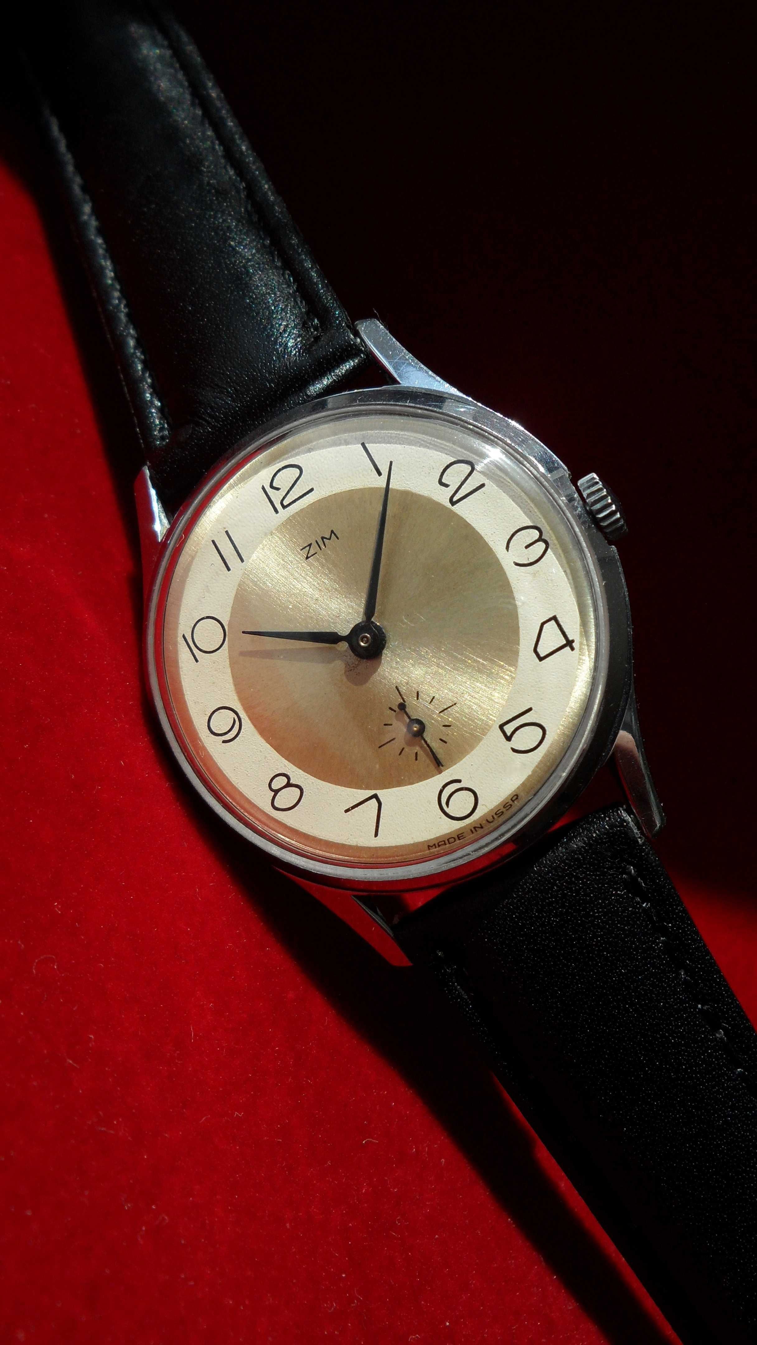 Ярко выраженный стиль 70-х. часы ЗИМ-Победа, СССР механика.